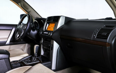 Toyota Land Cruiser Prado 150 рестайлинг 2, 2009 год, 2 390 000 рублей, 10 фотография