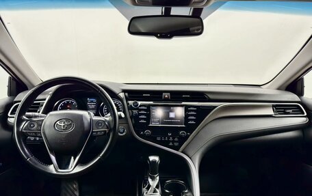 Toyota Camry, 2020 год, 2 645 000 рублей, 17 фотография