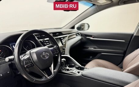 Toyota Camry, 2020 год, 2 645 000 рублей, 12 фотография