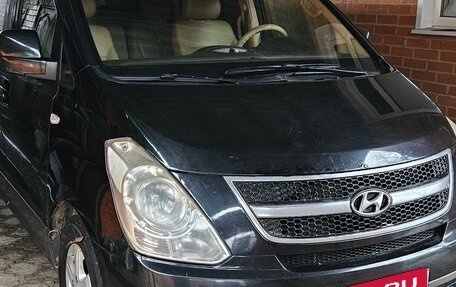 Hyundai Grand Starex Grand Starex I рестайлинг 2, 2011 год, 1 350 000 рублей, 2 фотография