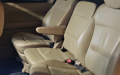 Hyundai Grand Starex Grand Starex I рестайлинг 2, 2011 год, 1 350 000 рублей, 6 фотография