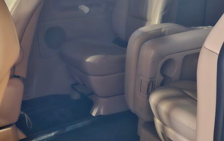 Hyundai Grand Starex Grand Starex I рестайлинг 2, 2011 год, 1 350 000 рублей, 8 фотография