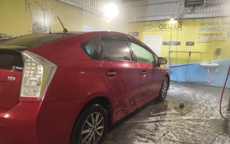 Toyota Prius, 2011 год, 1 100 000 рублей, 11 фотография