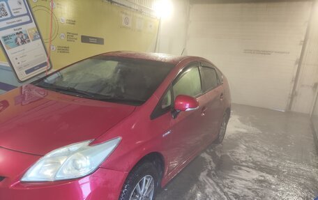Toyota Prius, 2011 год, 1 100 000 рублей, 13 фотография