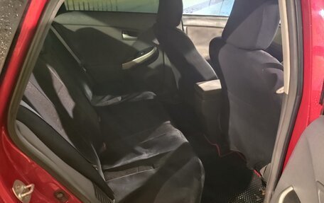 Toyota Prius, 2011 год, 1 100 000 рублей, 7 фотография