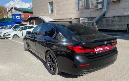 BMW 5 серия, 2022 год, 10 200 000 рублей, 3 фотография