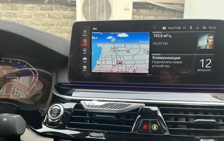 BMW 5 серия, 2022 год, 10 200 000 рублей, 14 фотография