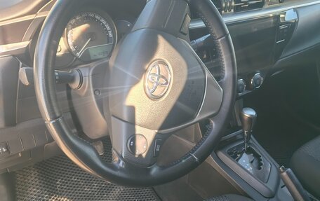 Toyota Corolla, 2014 год, 1 200 000 рублей, 10 фотография