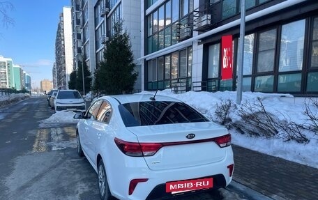 KIA Rio IV, 2018 год, 1 090 000 рублей, 5 фотография