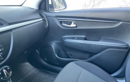 KIA Rio IV, 2018 год, 1 090 000 рублей, 11 фотография