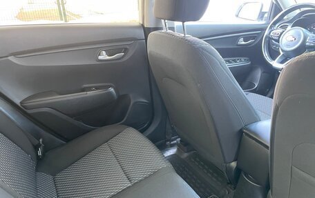 KIA Rio IV, 2018 год, 1 090 000 рублей, 14 фотография