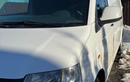 Volkswagen Transporter T5 рестайлинг, 2006 год, 800 000 рублей, 3 фотография