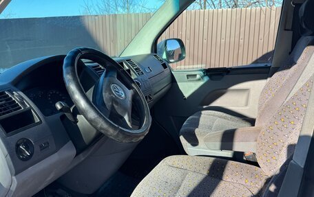 Volkswagen Transporter T5 рестайлинг, 2006 год, 800 000 рублей, 5 фотография