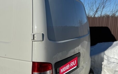 Volkswagen Transporter T5 рестайлинг, 2006 год, 800 000 рублей, 4 фотография