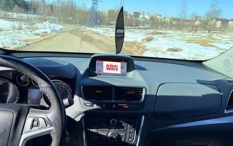 Opel Mokka I, 2013 год, 1 350 000 рублей, 11 фотография