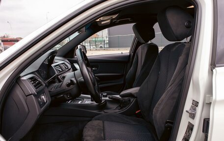 BMW 3 серия, 2014 год, 1 995 000 рублей, 11 фотография