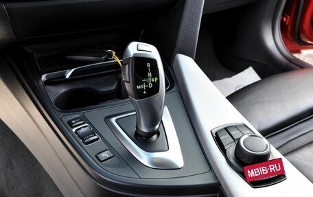 BMW 3 серия, 2018 год, 2 360 000 рублей, 15 фотография