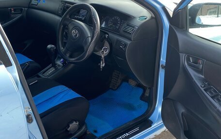 Toyota Corolla, 2003 год, 560 000 рублей, 2 фотография