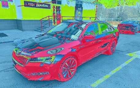 Skoda Superb III рестайлинг, 2025 год, 3 400 000 рублей, 2 фотография