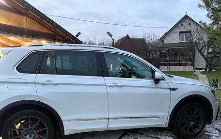 Volkswagen Tiguan II, 2019 год, 3 100 000 рублей, 4 фотография