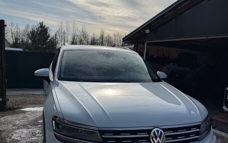 Volkswagen Tiguan II, 2019 год, 3 100 000 рублей, 15 фотография