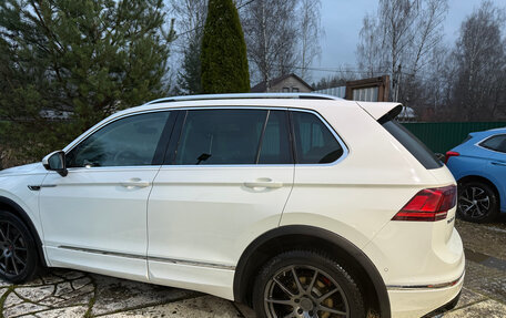 Volkswagen Tiguan II, 2019 год, 3 100 000 рублей, 23 фотография