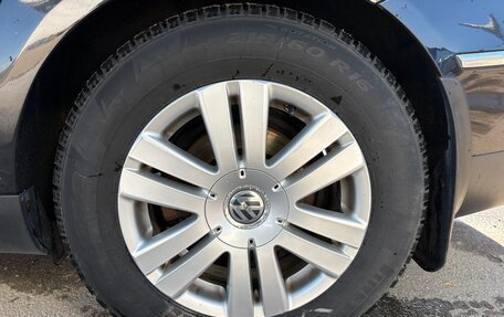 Volkswagen Passat B6, 2010 год, 800 000 рублей, 14 фотография