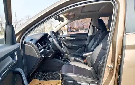 Skoda Kamiq I, 2022 год, 1 908 000 рублей, 8 фотография