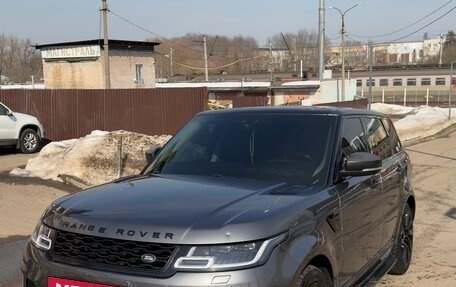Land Rover Range Rover Sport II, 2018 год, 4 550 000 рублей, 3 фотография