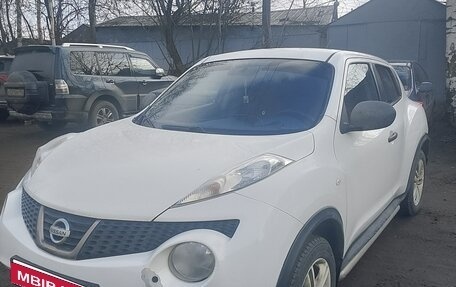 Nissan Juke II, 2012 год, 850 000 рублей, 1 фотография