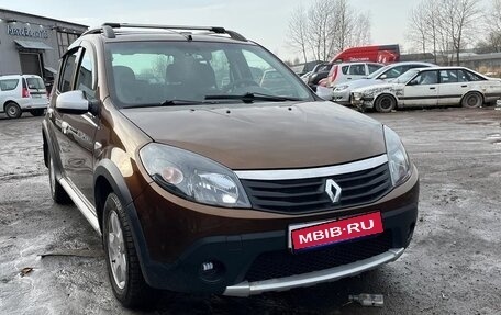 Renault Sandero I, 2013 год, 730 000 рублей, 1 фотография