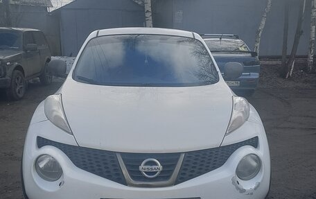 Nissan Juke II, 2012 год, 850 000 рублей, 3 фотография