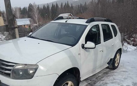 Renault Duster I рестайлинг, 2014 год, 800 000 рублей, 3 фотография