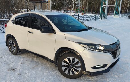 Honda Vezel, 2016 год, 1 900 000 рублей, 7 фотография