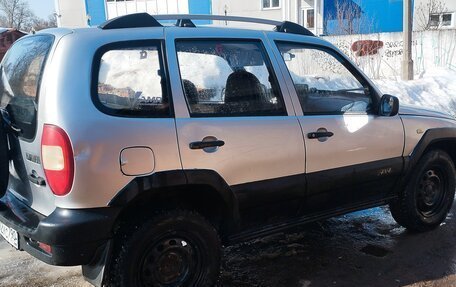 Chevrolet Niva I рестайлинг, 2006 год, 390 000 рублей, 5 фотография