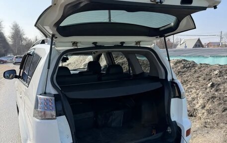 Mitsubishi Outlander III рестайлинг 3, 2011 год, 1 300 000 рублей, 6 фотография