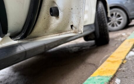 Mitsubishi Outlander III рестайлинг 3, 2011 год, 1 300 000 рублей, 12 фотография