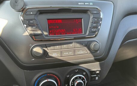 KIA Rio III рестайлинг, 2012 год, 829 000 рублей, 15 фотография