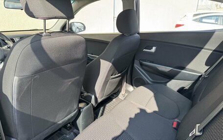 KIA Rio III рестайлинг, 2012 год, 829 000 рублей, 18 фотография