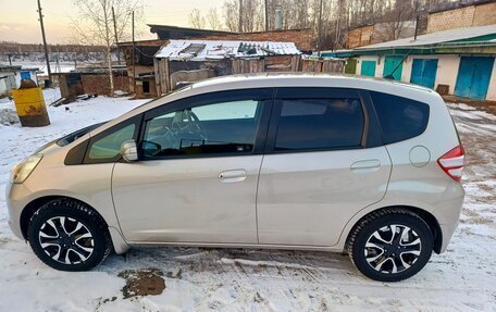 Honda Fit III, 2010 год, 980 000 рублей, 5 фотография