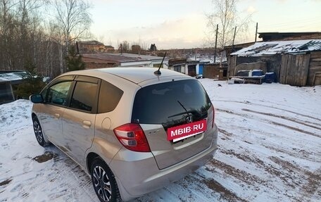 Honda Fit III, 2010 год, 980 000 рублей, 7 фотография