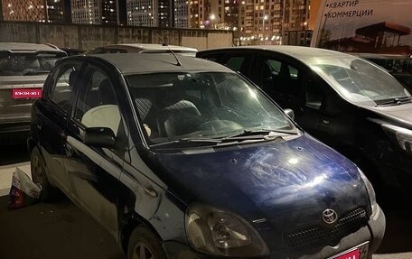 Toyota Yaris I рестайлинг, 2002 год, 180 000 рублей, 1 фотография