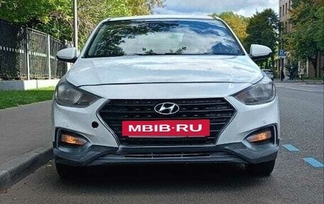 Hyundai Solaris II рестайлинг, 2020 год, 1 100 000 рублей, 4 фотография