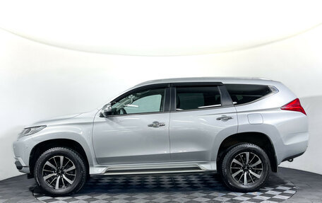 Mitsubishi Pajero Sport III рестайлинг, 2019 год, 3 647 000 рублей, 8 фотография