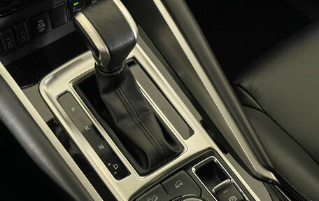 Mitsubishi Pajero Sport III рестайлинг, 2019 год, 3 647 000 рублей, 16 фотография