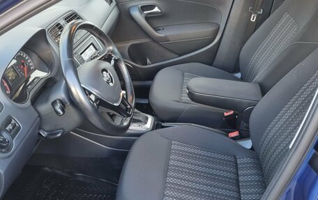 Volkswagen Polo VI (EU Market), 2017 год, 1 265 000 рублей, 6 фотография