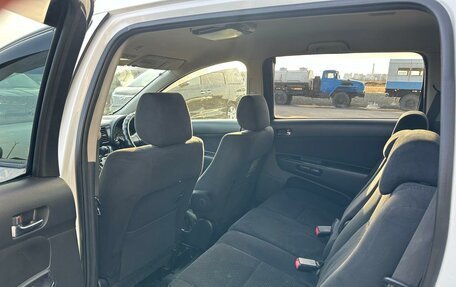 Toyota Wish II, 2006 год, 929 000 рублей, 18 фотография