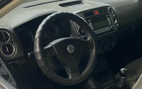 Volkswagen Tiguan I, 2008 год, 750 000 рублей, 3 фотография