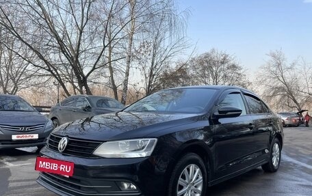 Volkswagen Jetta VI, 2016 год, 1 265 000 рублей, 2 фотография