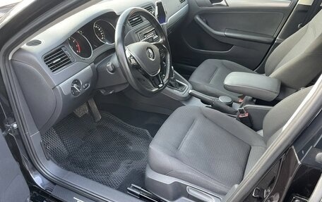 Volkswagen Jetta VI, 2016 год, 1 265 000 рублей, 10 фотография